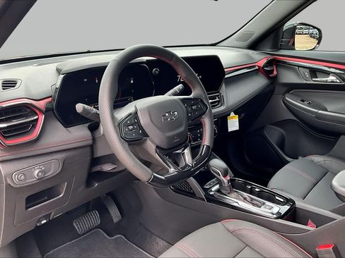 New 2026 Chevrolet TrailBlazer RS AWD/4WD image 9