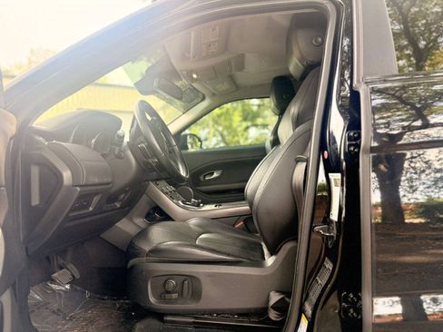 Used 2018 Land Rover Range Rover Evoque SE AWD/4WD image 10
