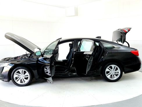 Used 2020 Honda Accord LX image 10