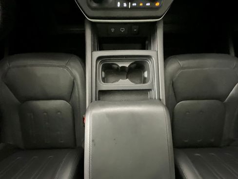 Used 2020 Land Rover Defender 110 HSE AWD/4WD image 14