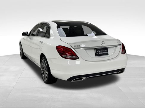 Used 2018 Mercedes-Benz C 300 4MATIC Sedan image 5