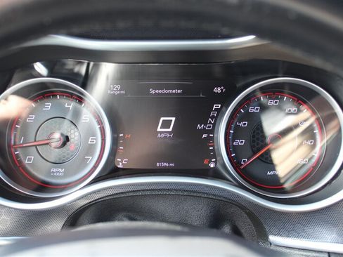 Used 2016 Dodge Charger R/T RWD image 26