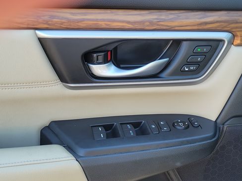 Used 2020 Honda CR-V EX-L image 28
