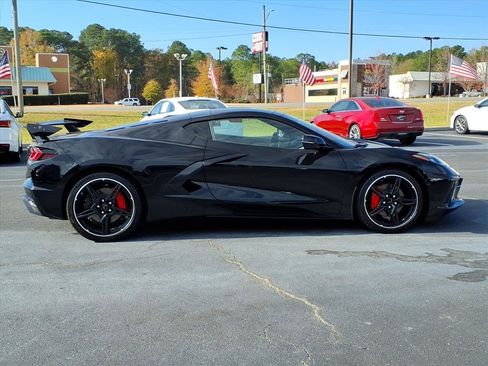 Used 2024 Chevrolet Corvette Stingray Coupe w/ 1LT image 18