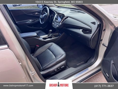 Used 2016 Chevrolet Malibu Premier w/ Driver Confidence Package image 22