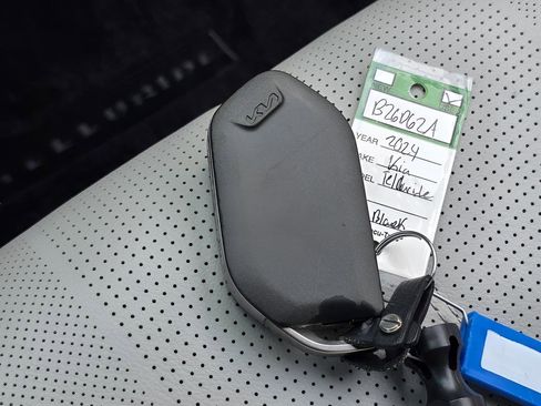 Used 2024 Kia Telluride SX image 38