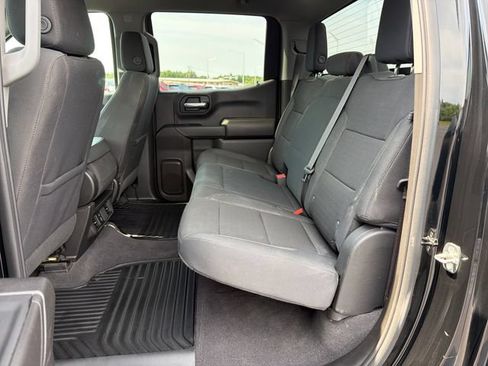 Used 2024 Chevrolet Silverado 1500 Custom Trail Boss w/ Turbomax Blackout Package AWD/4WD image 26