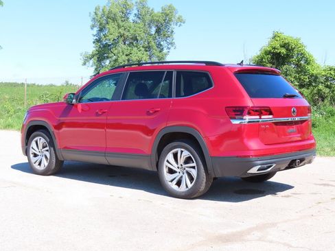 Used 2021 Volkswagen Atlas SE AWD/4WD image 6