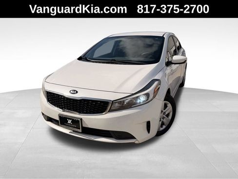 Used 2017 Kia Forte LX w/ LX Popular Package image 1