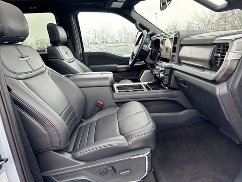 New 2026 Ford F250 Platinum image 23