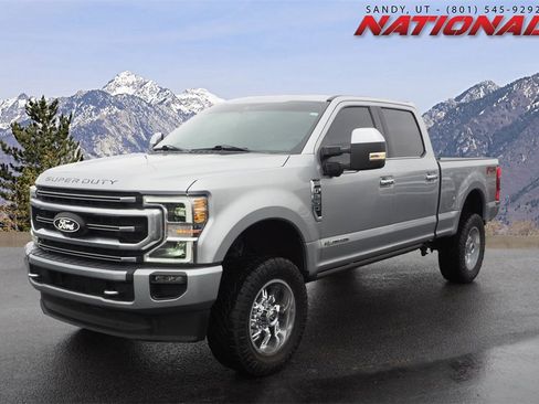 Used 2021 Ford F250 Platinum image 1