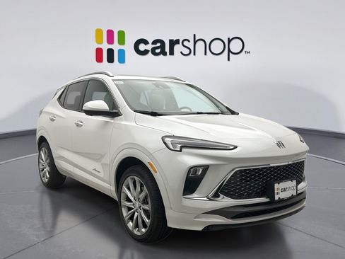 Used 2024 Buick Encore GX Avenir w/ Avenir Technology Package AWD/4WD image 7