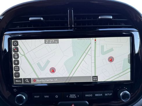 Used 2020 Kia Soul EX image 16