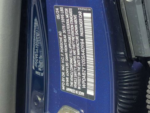 Used 2025 Porsche Taycan 4S image 37