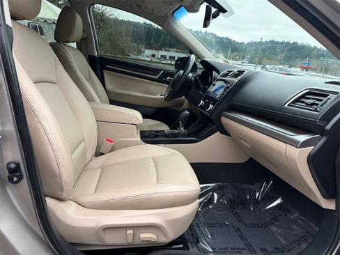 Used 2018 Subaru Legacy 3.6R Limited image 12