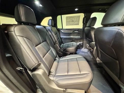 New 2026 GMC Acadia Elevation w/ Black Edition image 23