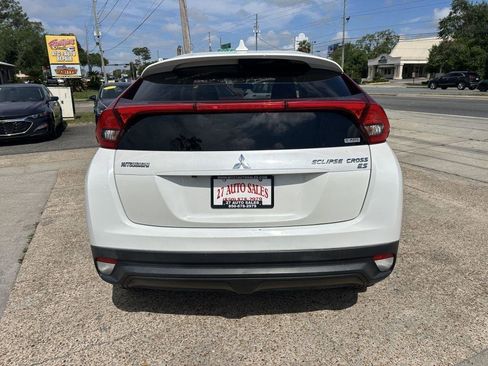 Used 2019 Mitsubishi Eclipse Cross ES AWD/4WD image 5