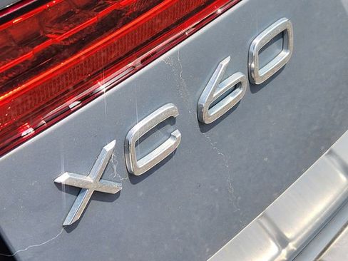 Certified 2024 Volvo XC60 T8 Polestar AWD/4WD image 18