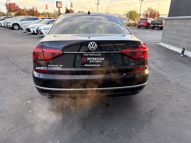Used 2017 Volkswagen Passat 1.8T SE FWD image 5