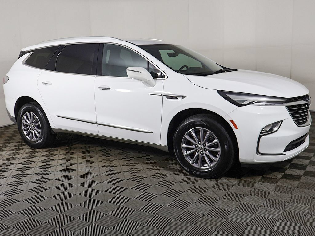 Used 2024 Buick Enclave Premium FWD image 21