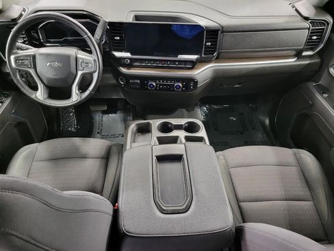 Used 2022 Chevrolet Silverado 1500 RST AWD/4WD image 7