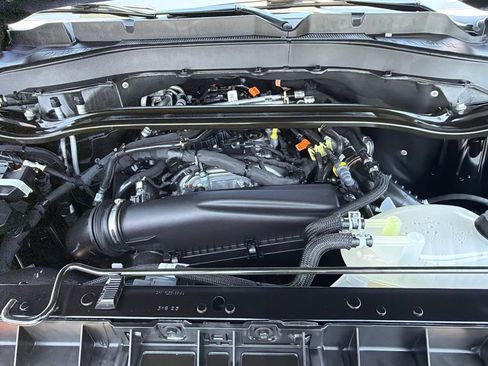 Used 2026 Ford Explorer ST-Line RWD image 39