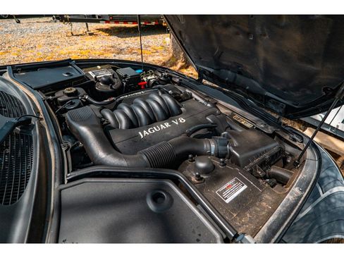 Used 1998 Jaguar XK8 Convertible image 36