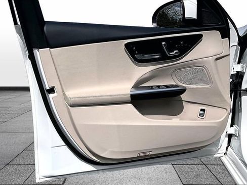 Certified 2023 Mercedes-Benz C 300 4MATIC Sedan image 23