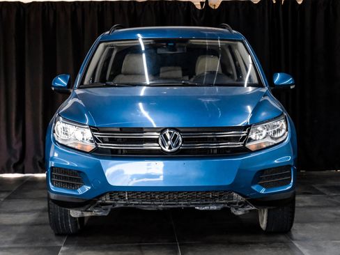 Used 2017 Volkswagen Tiguan S FWD image 5