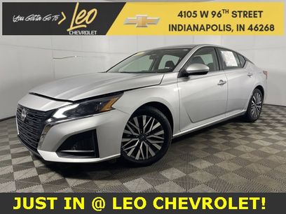 Used 2023 Nissan Altima 2.5 SV