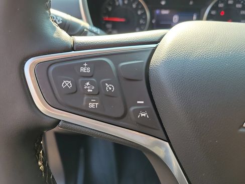 Used 2023 Chevrolet Equinox LT FWD image 28