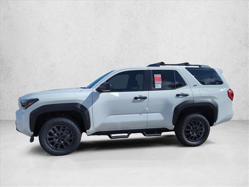 Certified 2025 Toyota 4Runner SR5 image 8