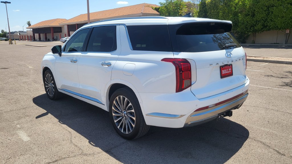 Used 2025 Hyundai Palisade Calligraphy FWD image 8