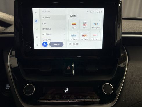 Certified 2024 Toyota Corolla Cross LE image 11