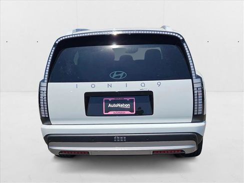 New 2026 Hyundai Ioniq 9 S image 6