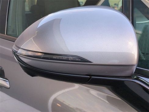 Certified 2025 Genesis GV70 3.5T Sport w/ Sport Advanced Package image 11