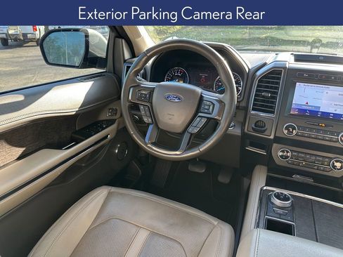 Used 2021 Ford Expedition Limited image 13