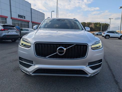 Used 2019 Volvo XC90 T6 Momentum w/ Protection Package Premier image 8