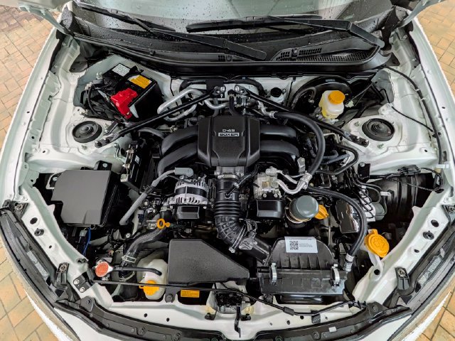 Used 2025 Toyota GR86 Premium w/ Performance Package RWD image 19