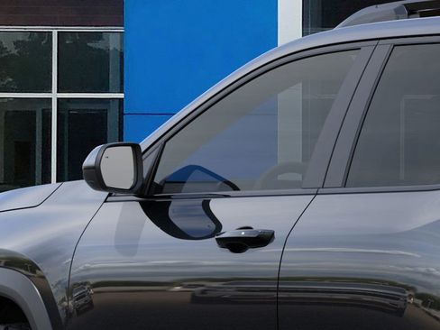 New 2026 Chevrolet Equinox ACTIV image 36