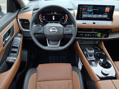New 2026 Nissan Rogue Platinum w/ Platinum Premium Package AWD/4WD image 8
