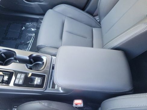 New 2026 Subaru Outback Touring AWD/4WD image 18