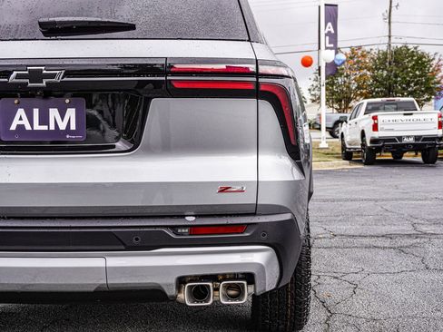 New 2026 Chevrolet Traverse Z71 image 14