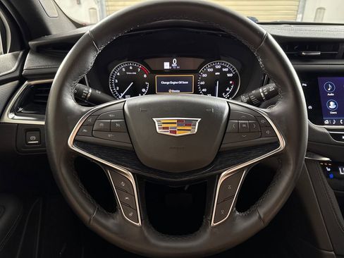 Used 2024 Cadillac XT5 Premium Luxury FWD image 14