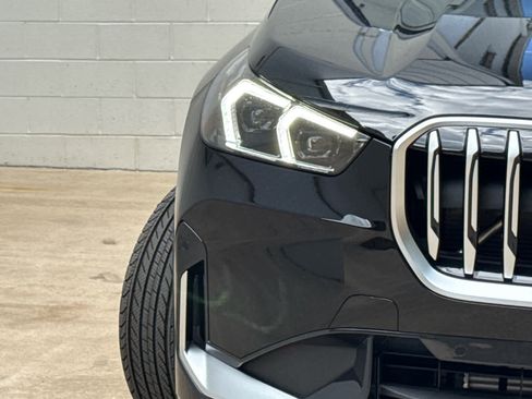 Used 2026 BMW X1 xDrive28i image 3