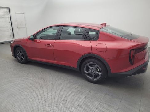 Used 2025 Kia K4 FWD image 3