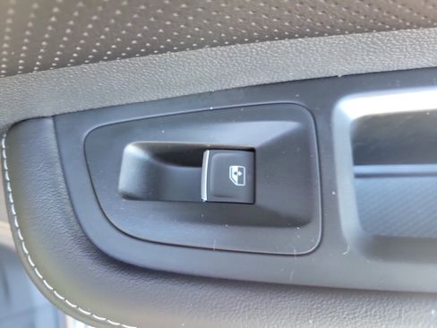 New 2026 Volkswagen Atlas Cross Sport SEL Premium R-Line image 12