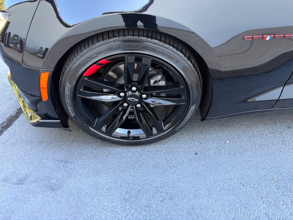 Used 2023 Chevrolet Camaro LT w/ Redline Edition RWD image 13