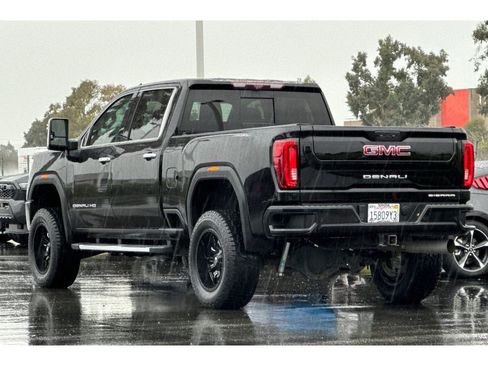 Used 2021 GMC Sierra 3500 Denali w/ Denali Ultimate Package image 6