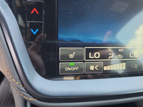 Used 2025 Subaru Outback Wilderness w/ Wilderness Package AWD/4WD image 21